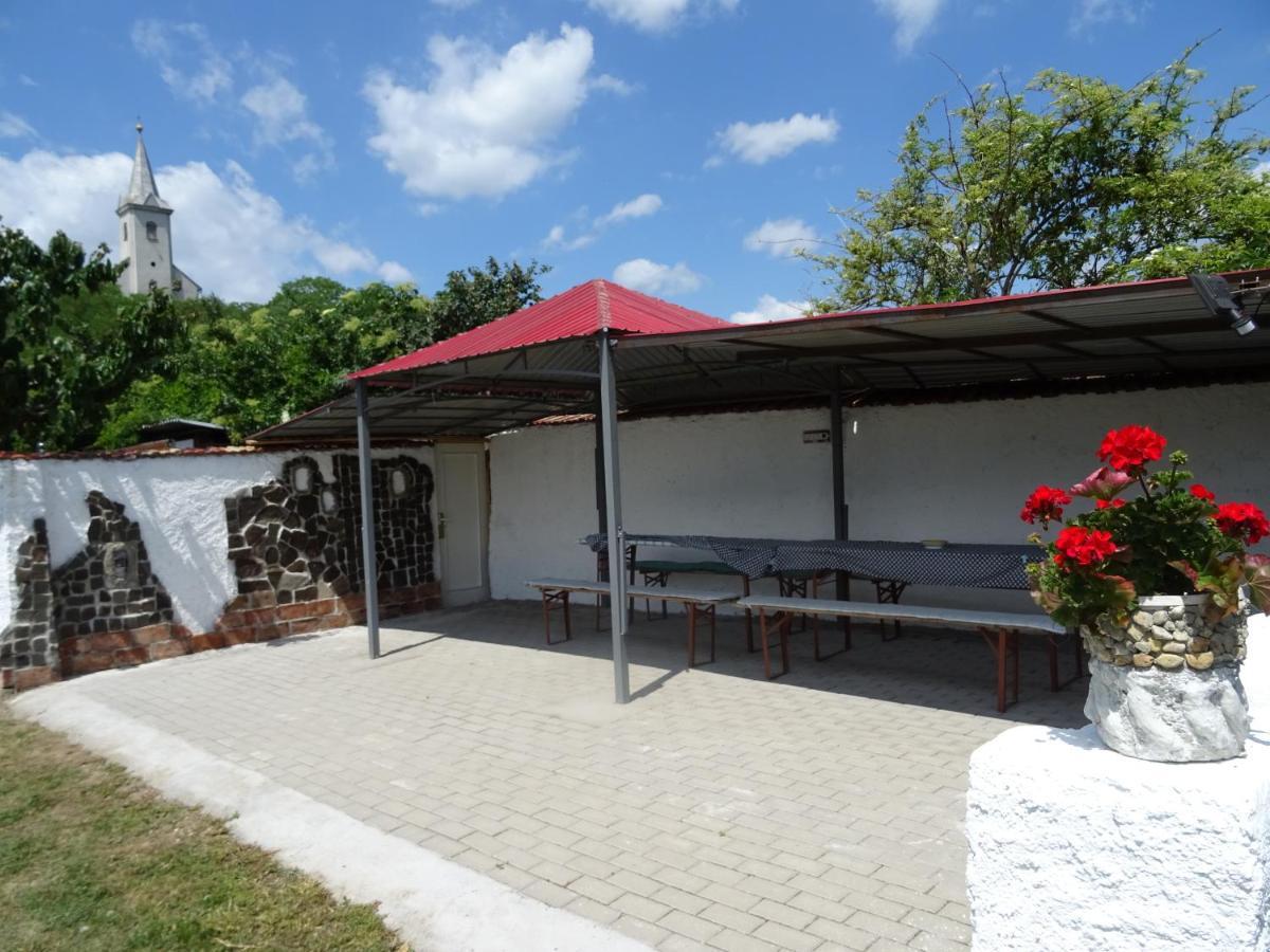 Velky Kamenec 伊洛娜旅馆酒店 外观 照片